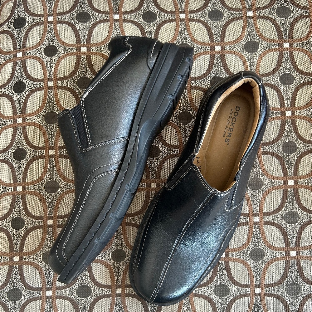 🌻Dockers Slip On All Motion Comfort Shoes